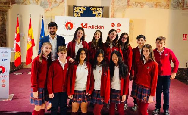 El Colegio Leonés, galardonado por partida doble en Valladolid