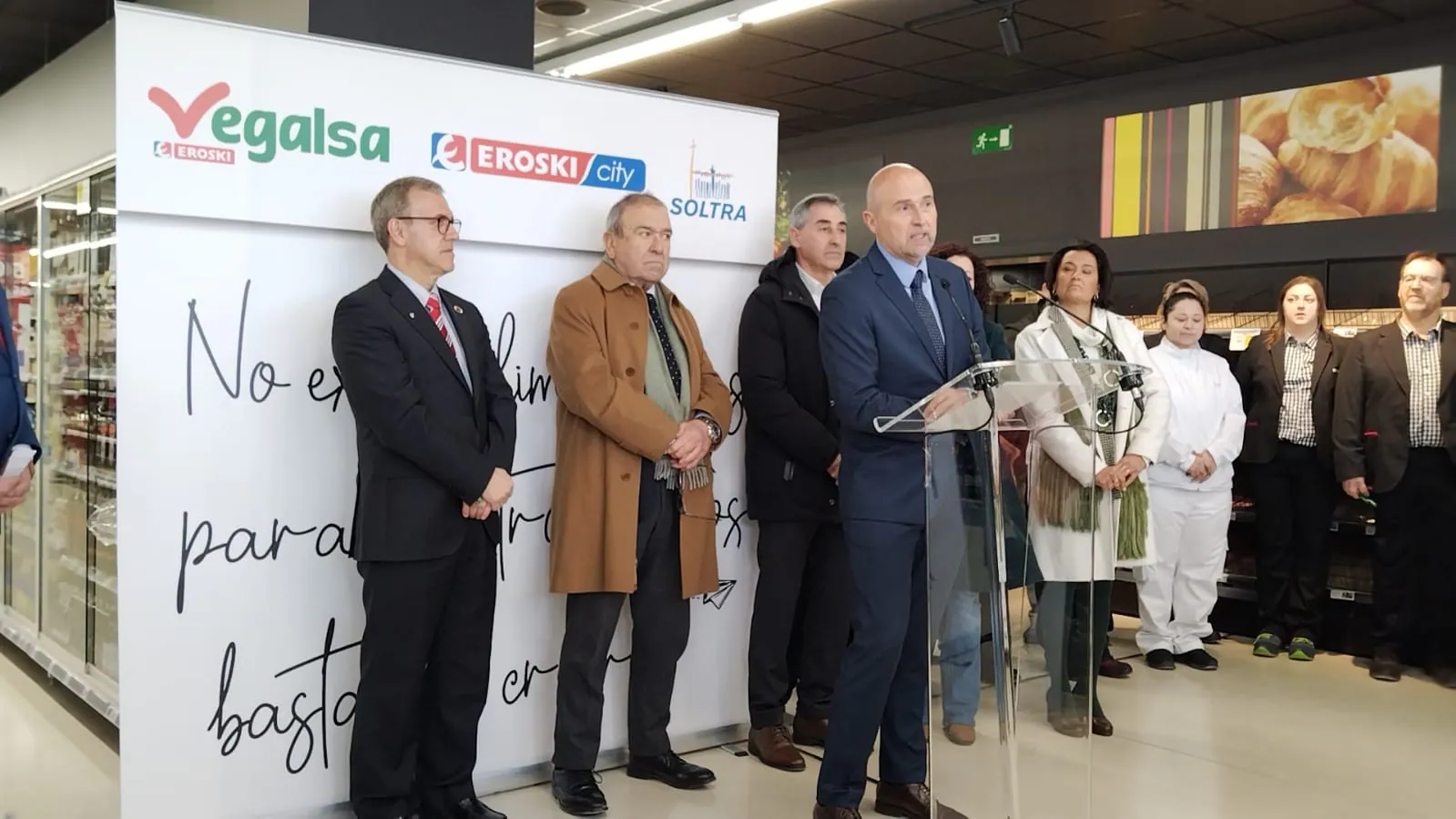 Abre el supermercado inclusivo Eroski en Veguellina de Órbigo con la colaboración de Soltra