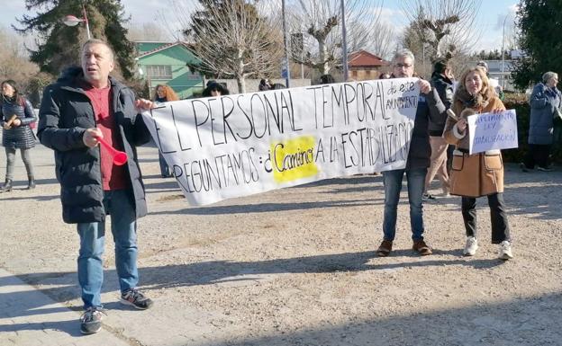 Los trabajadores de San Andrés exigen ser funcionarios de acuerdo a la Ley de Estabilización