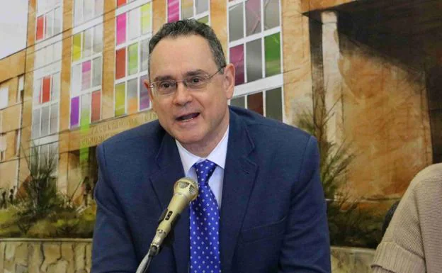 Pedro Baños: «Ante la encrucijada del mundo actual es necesario otro tipo de liderazgo político»