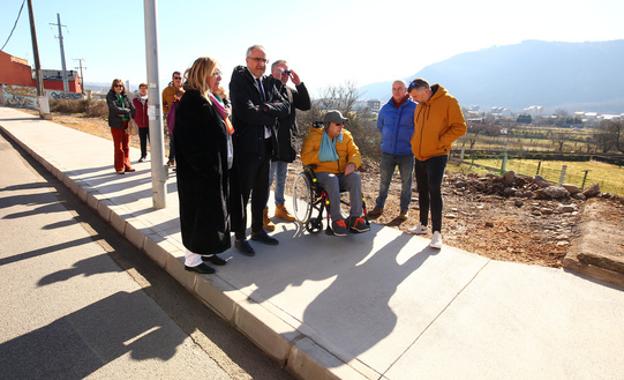 Ponferrada destina 48.000 euros a la mejora de la accesibilidad en la avenida Extremadura del barrio de La Placa