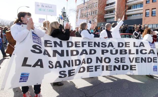 Las plataformas se movilizarán el 6 de mayo en defensa de la sanidad pública en la provincia de León