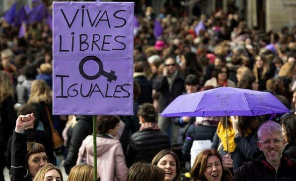 IU denuncia la discriminación salarial de las mujeres en León