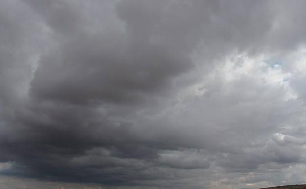 Las temperaturas continúan en ascenso y las lluvias al acecho en León