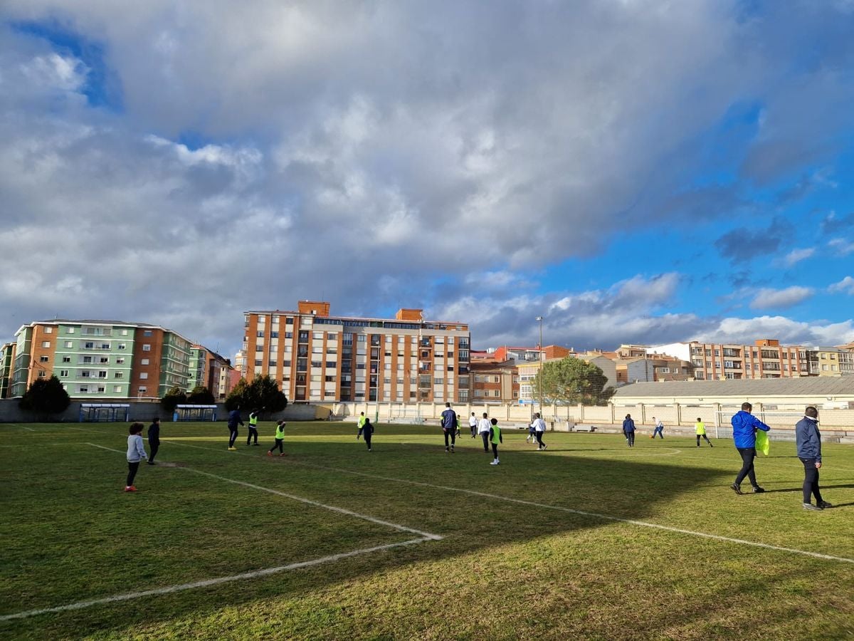 Eusebio Sacristán visita su Fundación en León