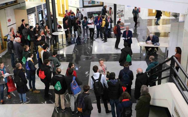 Cerca de 80 jóvenes miden sus conocimientos en León en la final de la Olimpiada Matemática Española