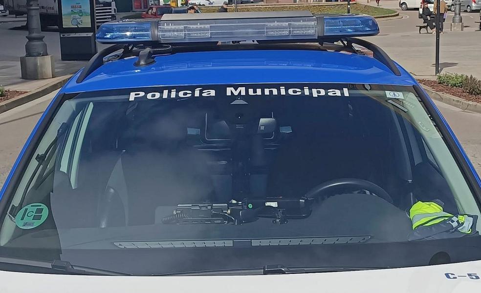 Detenido un conductor que intentó arrollar a un policía local en Ponferrada