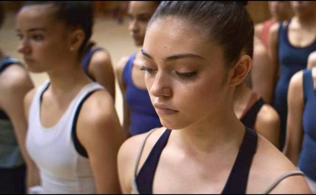 La gimnasta leonesa Andrea Fernández, protagonista del spot del Mundial de Rítmica