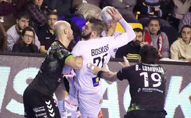 Boskos no volverá a vestir la camiseta del Abanca Ademar