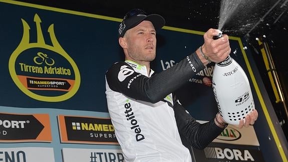 Cummings gana la cuarta etapa de la Tirreno-Adriático