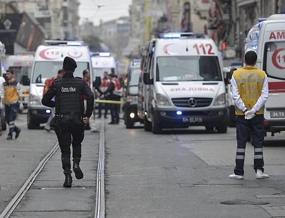 Cinco muertos en un atentado suicida en Estambul