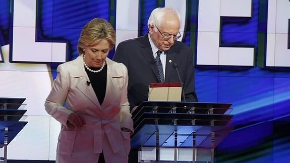 Clinton y Sanders mantienen un áspero debate antes de las primarias de Nueva York