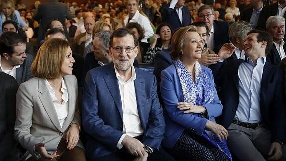 Rajoy y otros dirigentes del PP eluden comentar la renuncia de Soria
