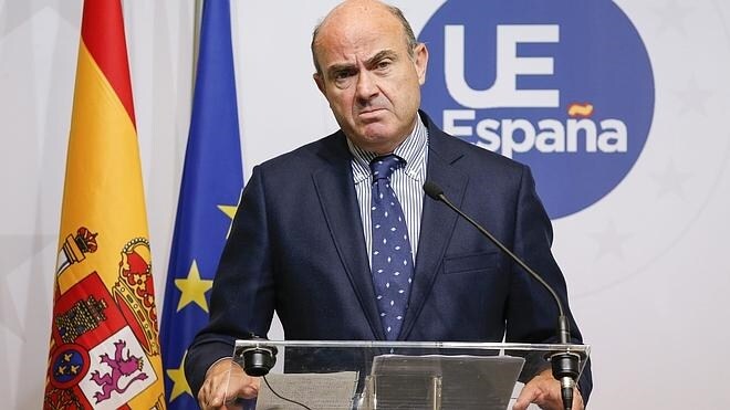 La UE debate afinar las normas de disciplina fiscal, que España cree mejorables
