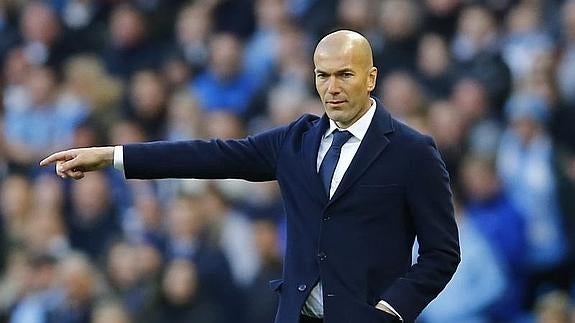 Zidane, optimista: «Espero a Cristiano y Benzema para el miércoles y al cien por cien»