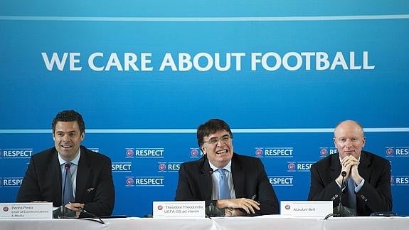 La UEFA elegirá presidente el 14 de septiembre