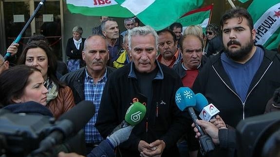 Unidos Podemos acepta en sus listas al polémico líder del SAT Diego Cañamero