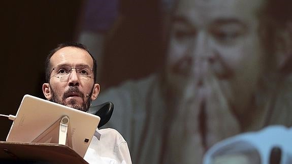 Echenique recuerda a Sánchez que Podemos le tendió la mano para gobernar