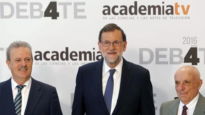 Rajoy se apoltrona en el confort de su discurso electoral