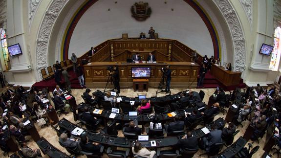 La Asamblea Nacional de Venezuela cita a la cúpula de Podemos el 6 de julio