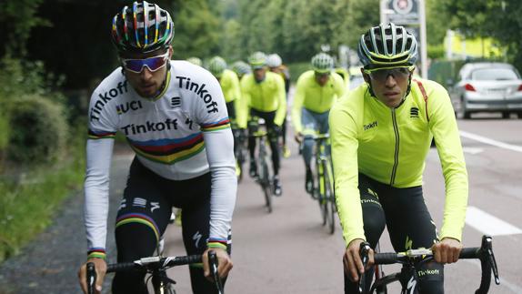 Tres candidatos para el amarillo en la salida del Tour en La Mancha