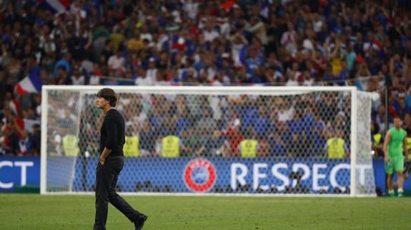 Löw: «En 2008 y 2010 nos eliminó un equipo mejor, hoy no fue el caso»