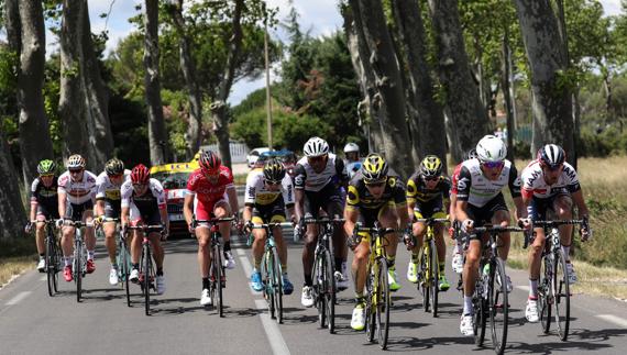 El Tour mantiene la etapa pese al atentado de Niza