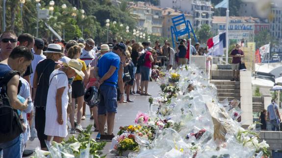 Niza se niega a borrar las imágenes de las cámaras de seguridad que filmaron el atentado