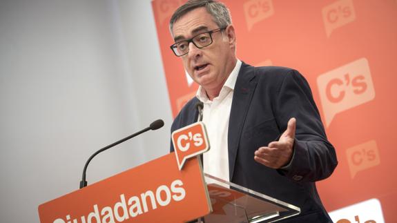 C's reclama a Rajoy que vaya a la investidura para evitar una interinidad «indefinida»