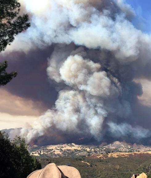 Los incendios en California han calcinado ya 15.000 hectáreas