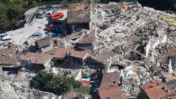 Las casas prefabricadas para los damnificados de Italia tardarán siete meses