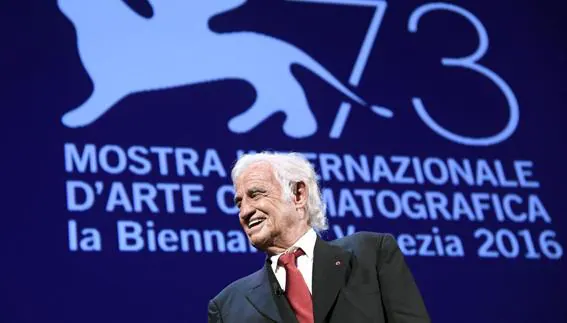 El veterano Jean-Paul Belmondo recibe en Venecia un homenaje a toda su carrera