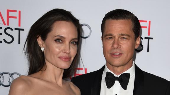 Angelina Jolie y Brad Pitt se divorcian