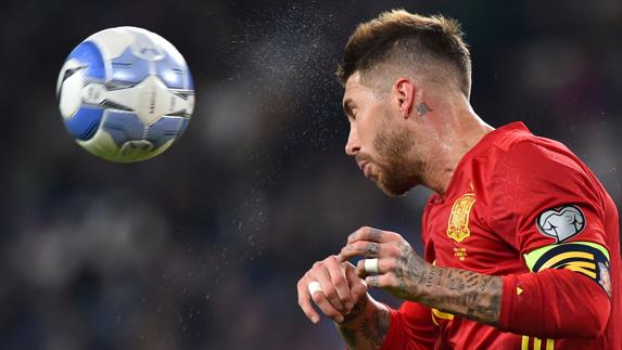 La Roja saca la cara por Ramos, otro capitán en la polémica