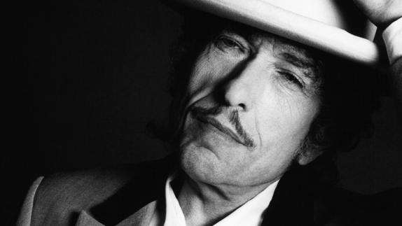 Bob Dylan gana un Nobel que estaba en el viento