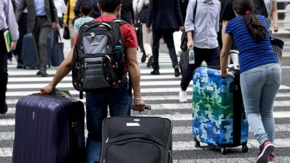 Japón facilitará la residencia permanente para extranjeros muy cualificados