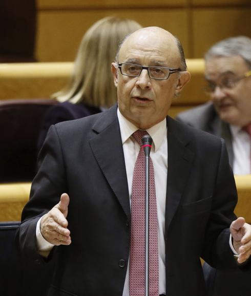 Montoro ignora a Ciudadanos y anuncia que el techo de gasto bajará en 5.000 millones