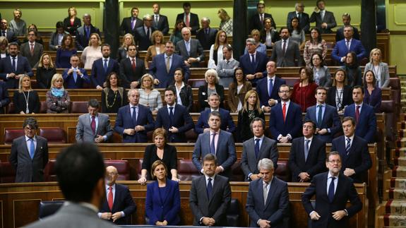 Podemos se ausenta del minuto de silencio por Rita Barberá en el Congreso