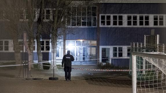 Una mujer y un niño mueren en el ataque a una escuela en Noruega