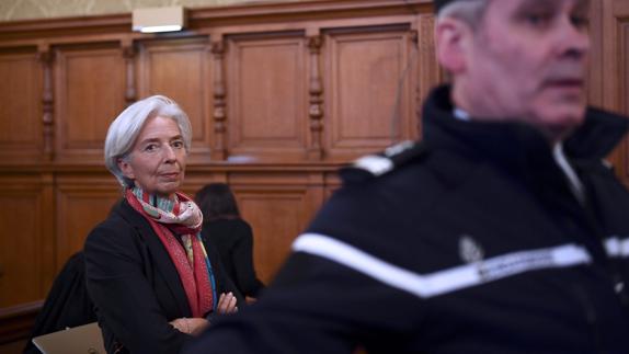 Lagarde, condenada en Francia pero ratificada en el FMI