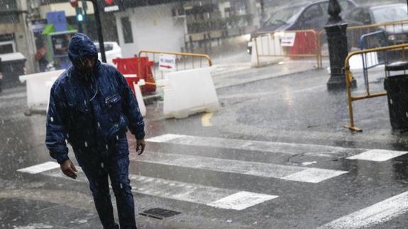 Alerta en Alicante, Valencia, Murcia y Baleares por las fuertes lluvias