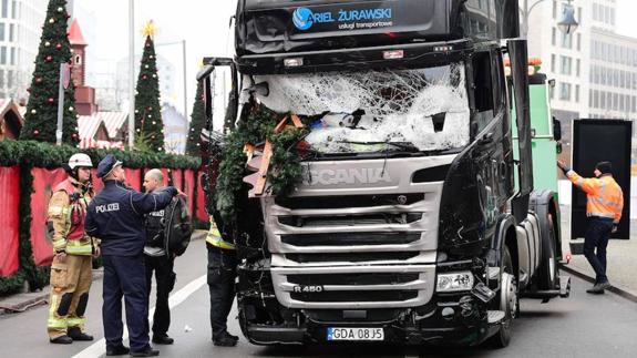 El español herido en Berlín: «Me ha arrollado y atropellado ambas piernas»