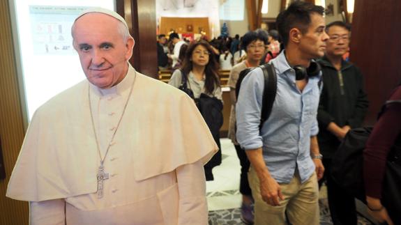 El Papa dice que la persecución de cristianos es «mayor e igual de cruel» que los primeros siglos