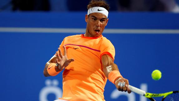 Nadal asusta en su debut