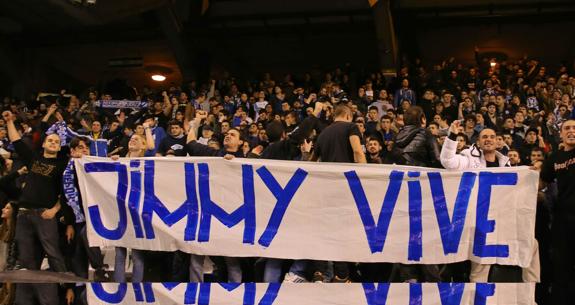 Proponen 60.000 euros al Dépor por las pancartas de los Riazor Blues en dos partidos