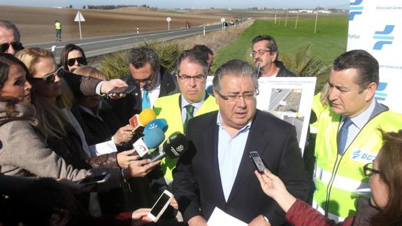 DGT colocará bandas sonoras en tramos peligrosos de carreteras convencionales