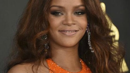 Harvard nombra a Rihanna la persona más humanitaria del año