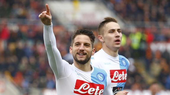 Doblete de Mertens antes de recibir al Real Madrid