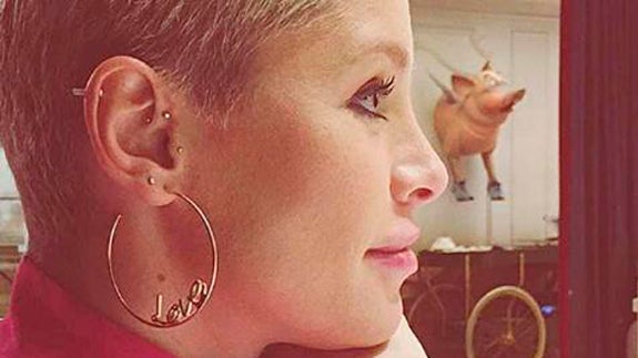 Soraya Arnelas contesta a los que le llaman mala madre