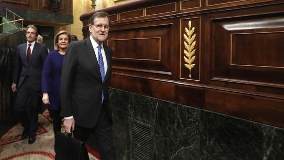 Rajoy cree que la desigualdad de las mujeres «no es problema de leyes»